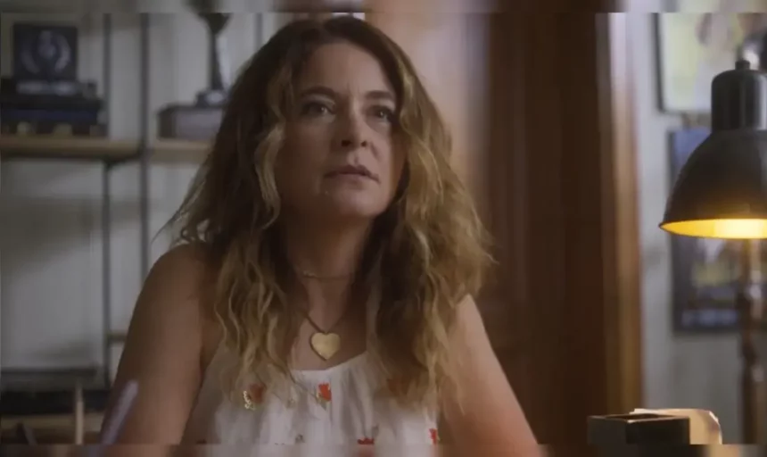 Atriz Acionará As Autoridades E Correrá Contra O Tempo Para Encontrar Menina. ​