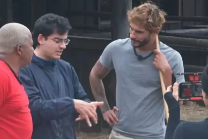 Dudu Camargo Voltou A Combinar Estratégia Com Shia Após Ator Armar Golpe Contra Ele Em 'A Fazenda 17'.