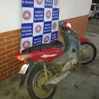 Polícia Militar Recupera Moto Roubada Em Paulo Afonso