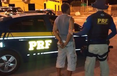 Prf Flagra Motorista Alcoolizado Transportando Crianças E Com Excesso De Passageiros Em Paulo Afonso- Ba
