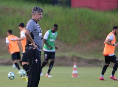 Gallo Diz Ter Dúvidas Para O Jogo Contra O Atlético-Go: 'Estamos Fazendo As Escolhas'